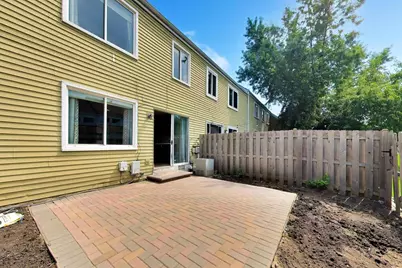 7602 Hearth Drive, Hanover Park, IL 60133 - Photo 18