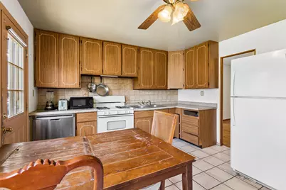 307 Edinburgh Drive, Lockport, IL 60441 - Photo 16