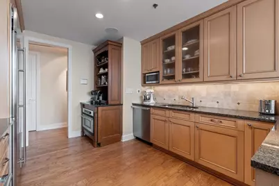 55 E Erie Street #3205, Chicago, IL 60611 - Photo 10