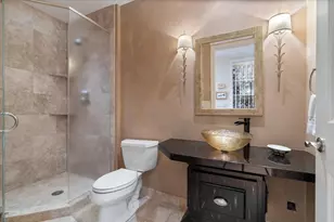 55 E Erie St, Chicago, IL 60611 - Photo 12