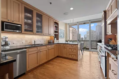 55 E Erie Street #3205, Chicago, IL 60611 - Photo 8