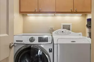 55 E Erie St, Chicago, IL 60611 - Photo 22