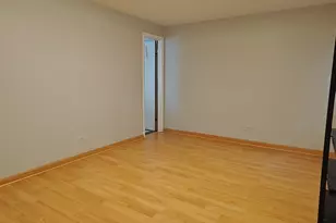 4835 N Central Ave, Chicago, IL 60630 - Photo 14
