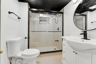 540 W 111th St, Chicago, IL 60628 - Photo 16