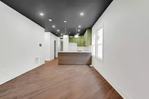 540 W 111th St, Chicago, IL 60628 - Photo 6