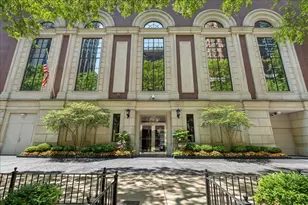 1122 N Dearborn St, Chicago, IL 60610 - Photo 2