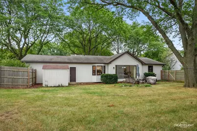 110 N Cambridge Drive, Geneva, IL 60134 - Photo 18
