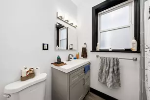 1121 N Lawndale Ave, Chicago, IL 60651 - Photo 8