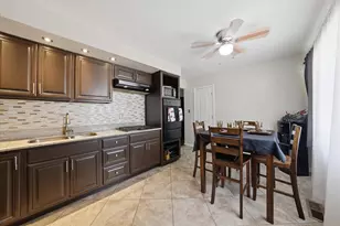 15577 Rose Dr, South Holland, IL 60473 - Photo 6