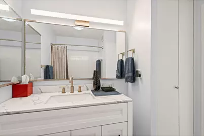 5455 N Sheridan Road #408, Chicago, IL 60640 - Photo 12