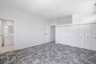 4170 N Marine Dr, Chicago, IL 60613 - Photo 8