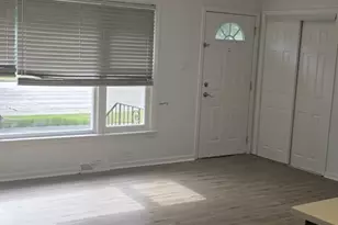 9140 S Central Ave, Oak Lawn, IL 60453 - Photo 2