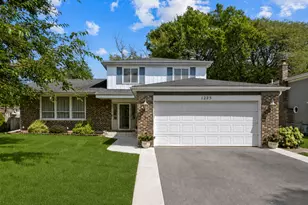 1225 N Basswood Ln, Mount Prospect, IL 60056 - Photo 1