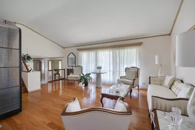 1225 N Basswood Lane, Mount Prospect, IL 60056 - Photo 4