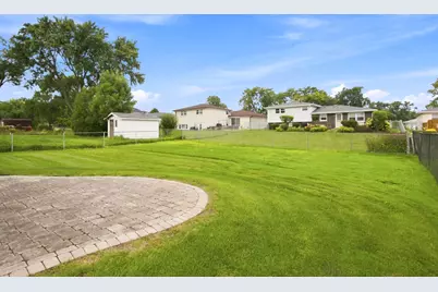 8828 W 98th Street, Palos Hills, IL 60465 - Photo 22