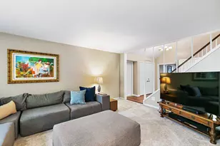40W719 Longshadow Ln, Campton Hills, IL 60175 - Photo 8