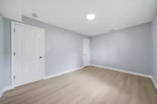 15811 S Whipple Ave, Markham, IL 60428 - Photo 18