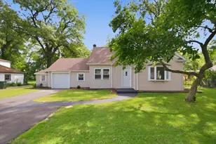 15811 S Whipple Ave, Markham, IL 60428 - Photo 2