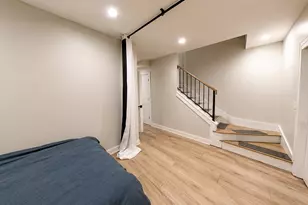1225 W Addison St, Chicago, IL 60613 - Photo 22