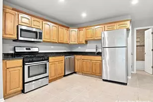 1509 Elm Ave, Round Lake Beach, IL 60073 - Photo 2