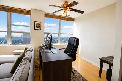 655 W Irving Park Road #4403, Chicago, IL 60613 - Photo 6
