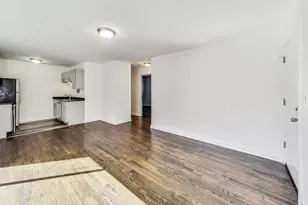 6000 N Winthrop Ave, Chicago, IL 60660 - Photo 4