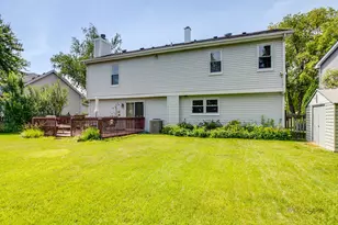 410 Lamont Terrace, Buffalo Grove, IL 60089 - Photo 32