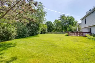 410 Lamont Terrace, Buffalo Grove, IL 60089 - Photo 34