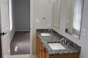 218 S Hamilton Ave, Chicago, IL 60612 - Photo 22