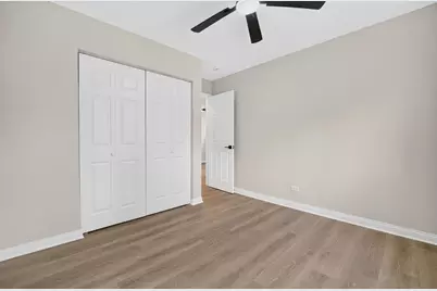 717 Kirkwood Avenue, Winthrop Harbor, IL 60096 - Photo 16