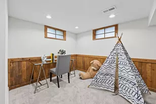 717 Kirkwood Ave, Winthrop Harbor, IL 60096 - Photo 20