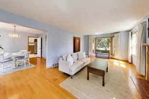 228 S Dwyer Ave, Arlington Heights, IL 60005 - Photo 4