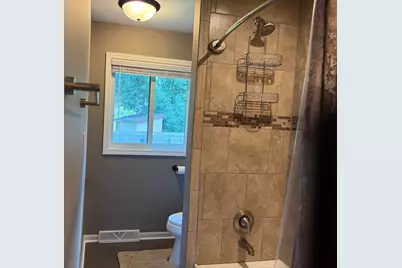 209 W Chicago Avenue, Westmont, IL 60559 - Photo 12