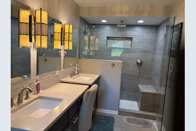 209 W Chicago Avenue, Westmont, IL 60559 - Photo 10