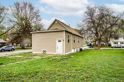 3300 Butler Avenue, Steger, IL 60475 - Photo 2