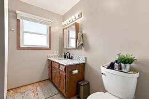 1713 Bataan St, Joliet, IL 60435 - Photo 20