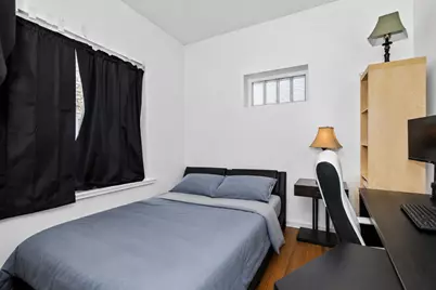 1319 W Foster Avenue, Chicago, IL 60640 - Photo 24