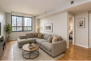 400 W Ontario St, Chicago, IL 60654 - Photo 2