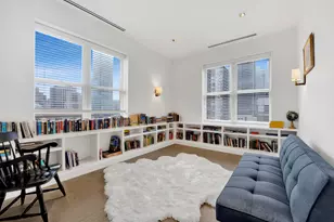 55 W Delaware Pl, Chicago, IL 60610 - Photo 16