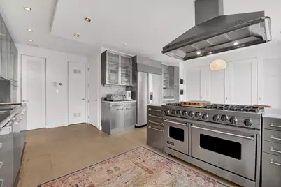 55 W Delaware Place #1120, Chicago, IL 60610 - Photo 8