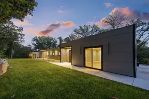 12604 S Pawnee Rd, Palos Park, IL 60464 - Photo 2