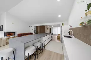 [Address not provided], Northbrook, IL 60062 - Photo 22