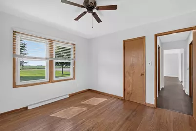 3560 E 14th Road, Ottawa, IL 61350 - Photo 20