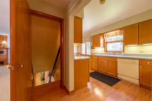 513 N 6th St, Oregon, IL 61061 - Photo 32