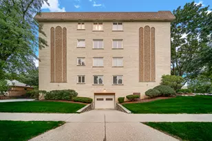 225 E Wing St, Arlington Heights, IL 60004 - Photo 24