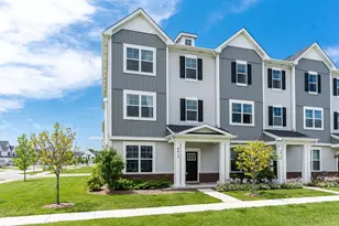 4415 Chelsea Mnr Cir, Aurora, IL 60504 - Photo 2