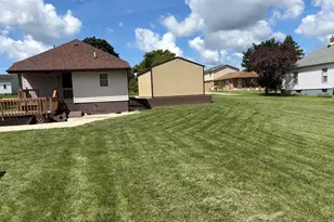 115 Milwaukee Street N, Mark, IL 61340 - Photo 14