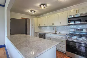 5300 S Shore Dr, Chicago, IL 60615 - Photo 2