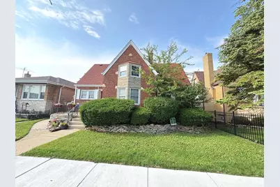 6206 W Barry Avenue, Chicago, IL 60634 - Photo 1