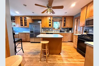 6206 W Barry Avenue, Chicago, IL 60634 - Photo 6